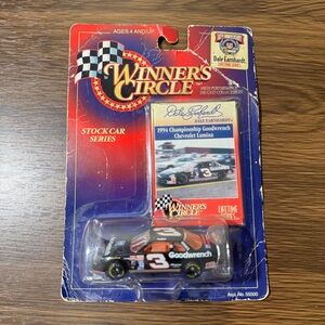 Winners Circle Dale Earnhardt 1994 Championship Nascar Chevrolet Lumina Ages 4+